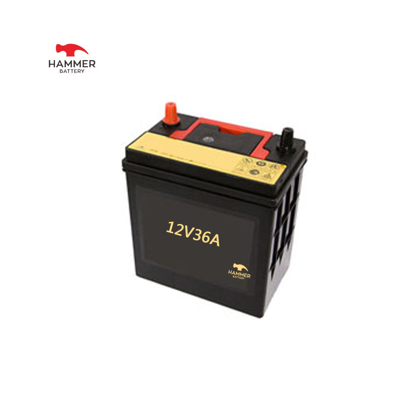 Autobatterie 12V36A.